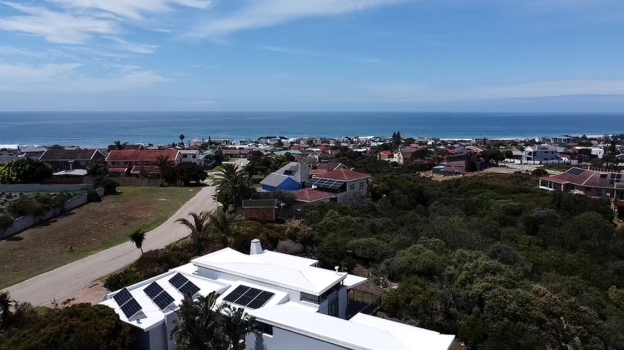 0 Bedroom Property for Sale in Wavecrest Eastern Cape